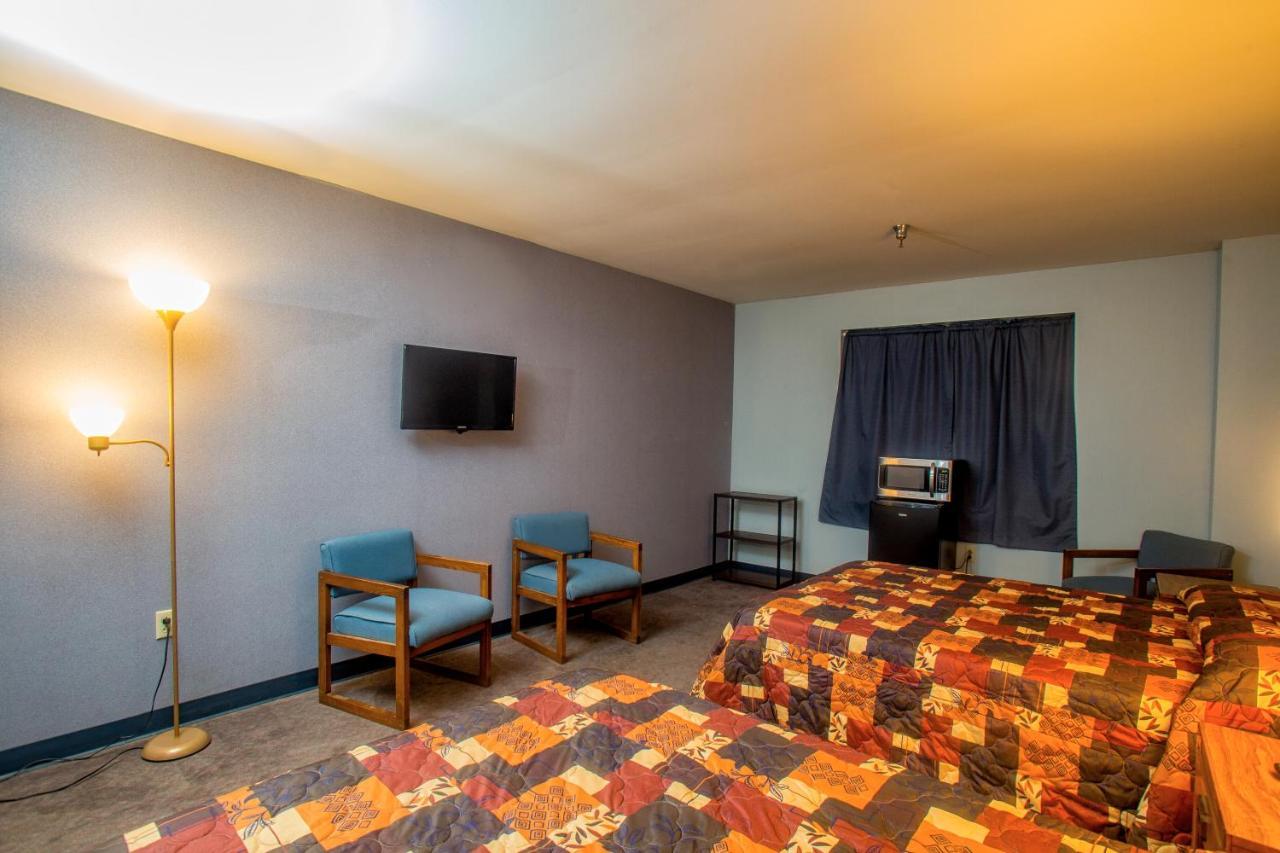 Lafayette Inn Moundsville Esterno foto