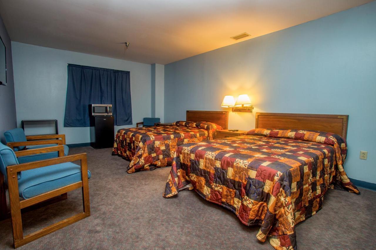 Lafayette Inn Moundsville Esterno foto