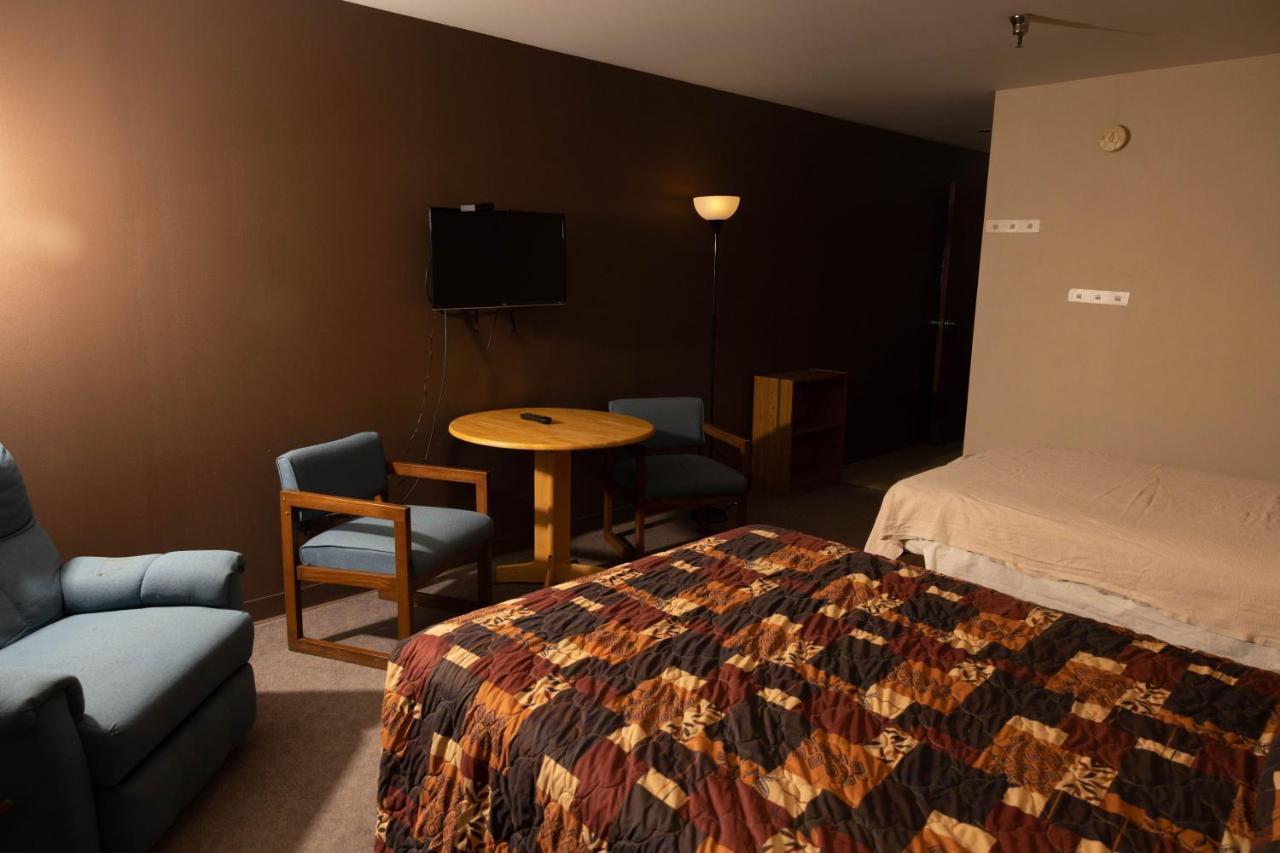 Lafayette Inn Moundsville Esterno foto